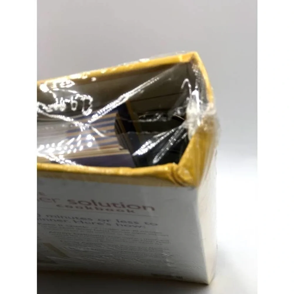 Betty Crocker Quick & Easy Cookbook NIP Dinner
